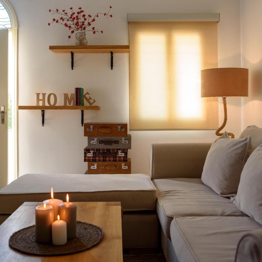 Suite Home Santorini Fira  Eksteriør billede