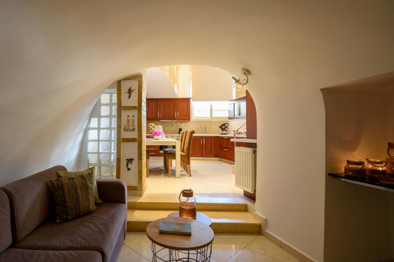 Suite Home Santorini Fira  Eksteriør billede