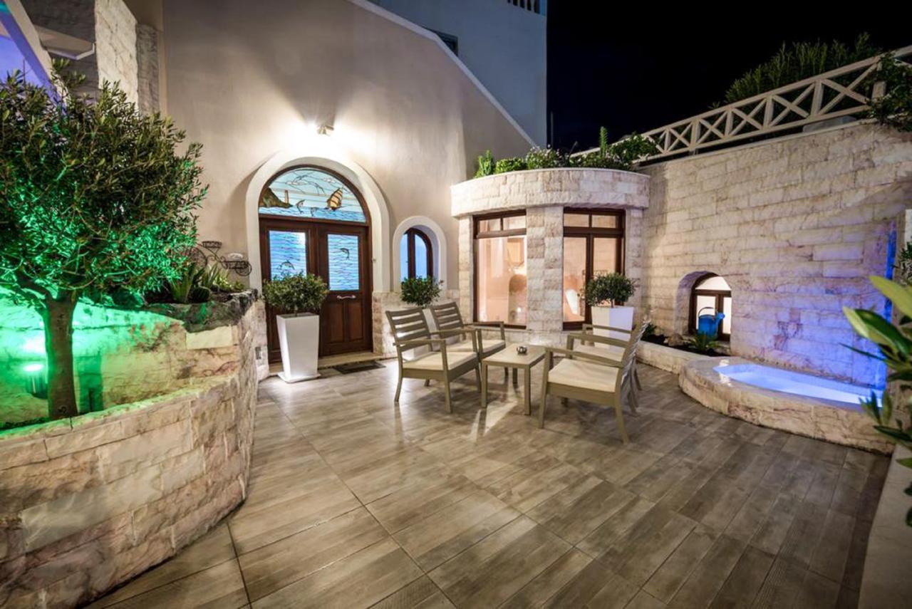 Suite Home Santorini Fira  Eksteriør billede