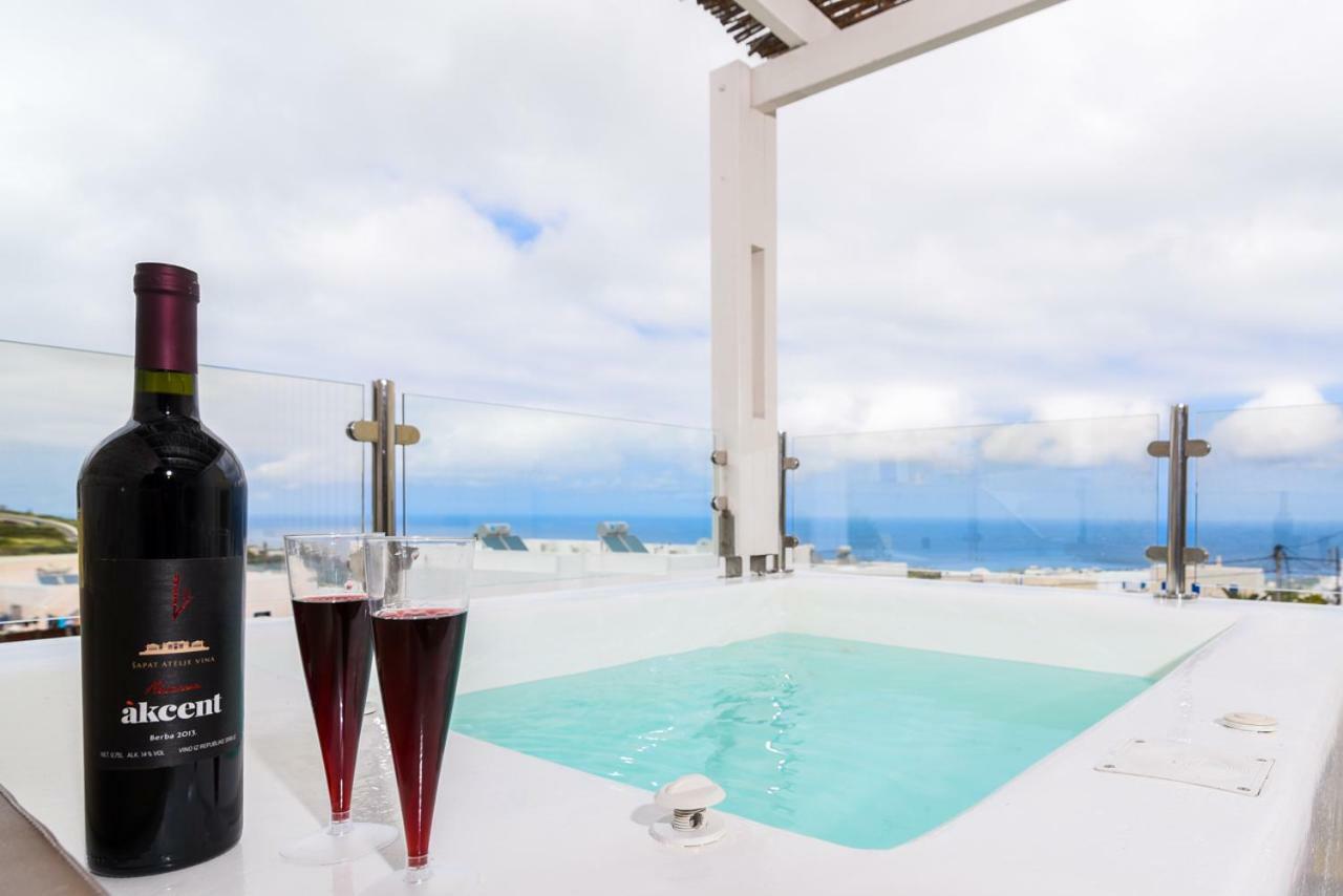 Suite Home Santorini Fira  Eksteriør billede